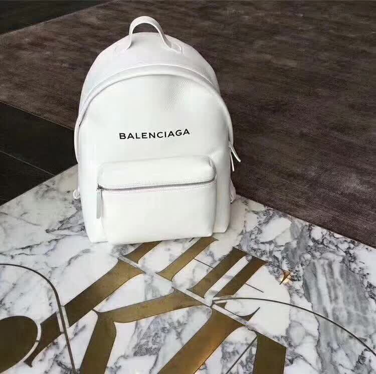 BALENCIAG巴黎世家 超暴款包包 摔紋牛皮 雙肩包 90638  BL1546